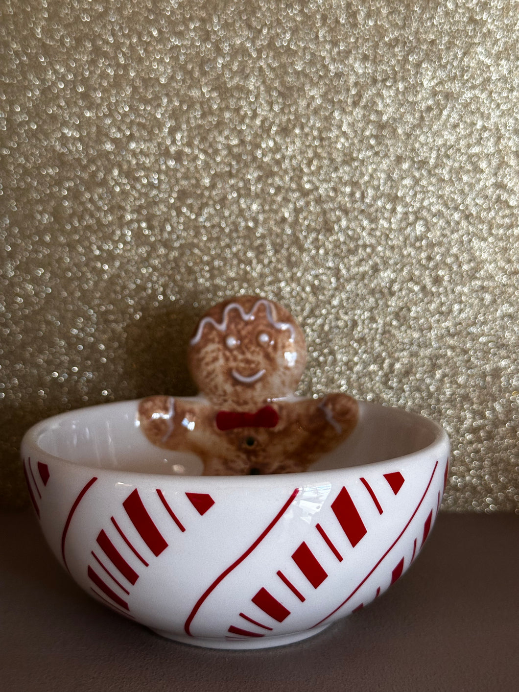 Bowl Gingerbread